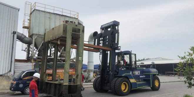 Sức mạnh xe nâng hàng 25 tấn